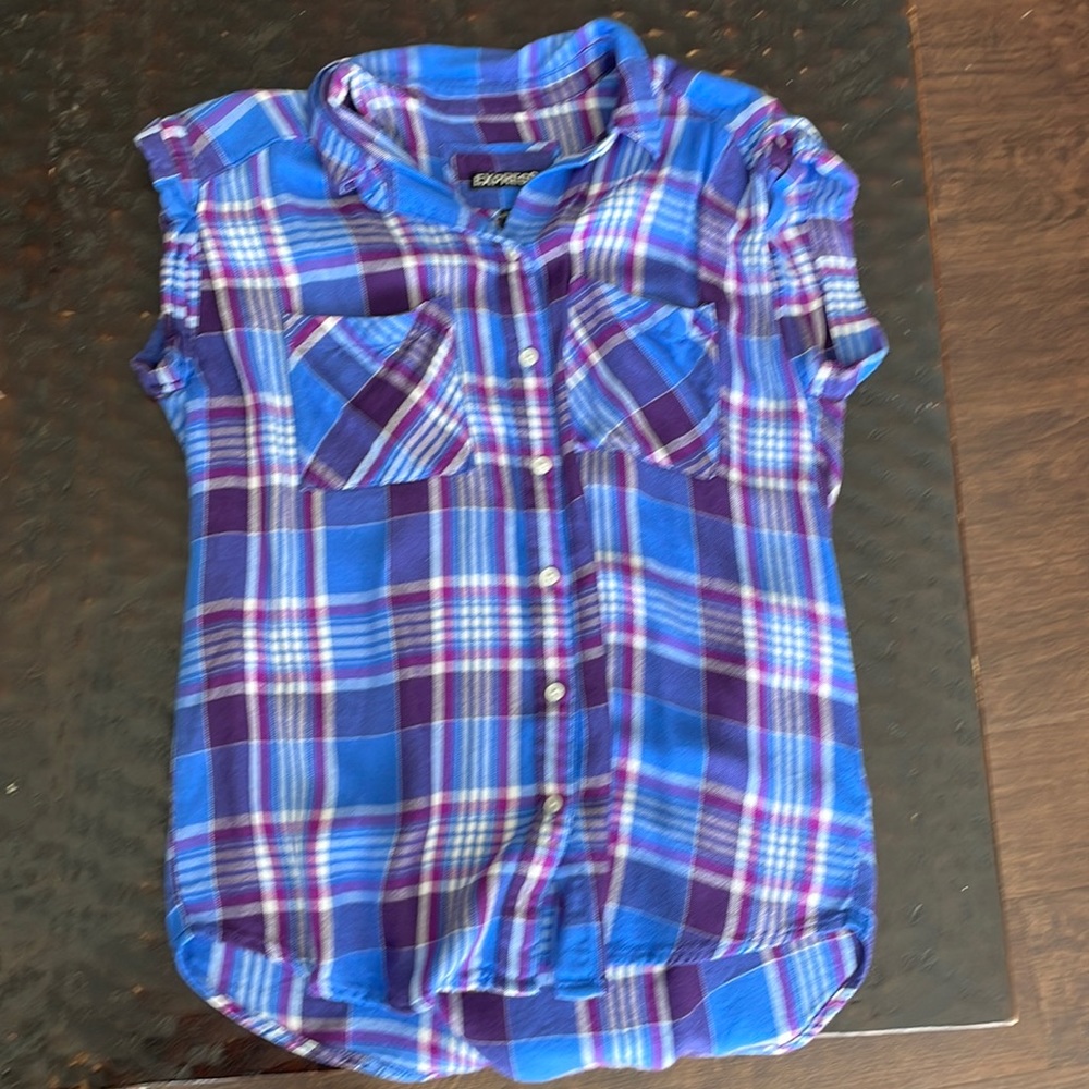 Express sleeveless flannel